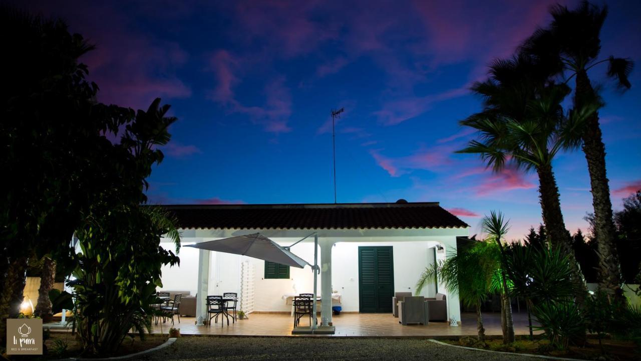 Bed and Breakfast Li Pumi à Alliste Extérieur photo