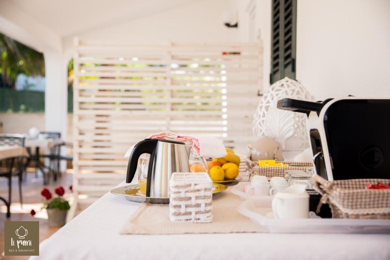 Bed and Breakfast Li Pumi à Alliste Extérieur photo